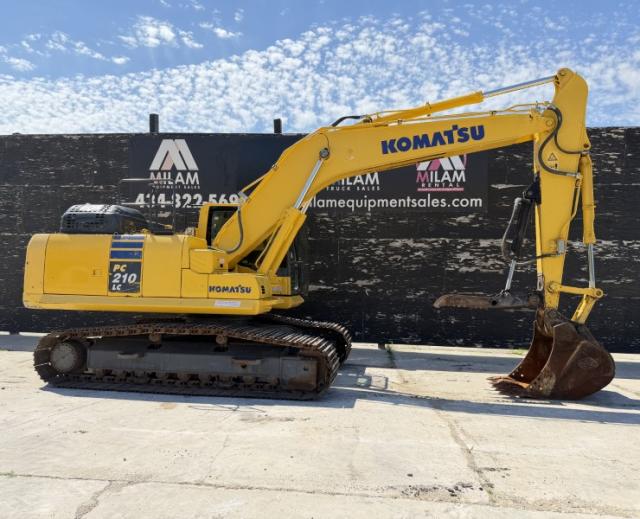 2021 Komatsu PC210LC-11 w/ Hydraulic Thumb
