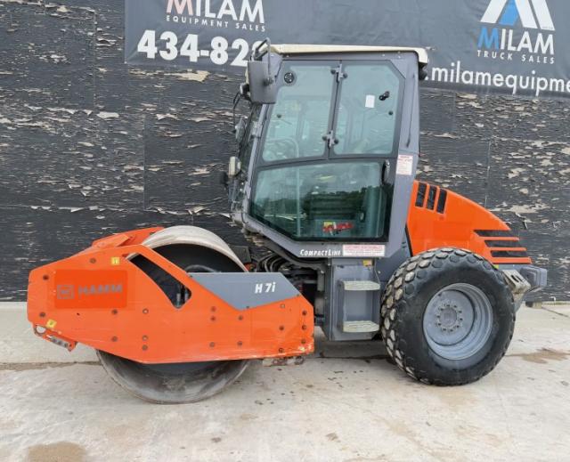 2020 HAMM H7I w/ Enclosed Cab w/ A/C & Heat